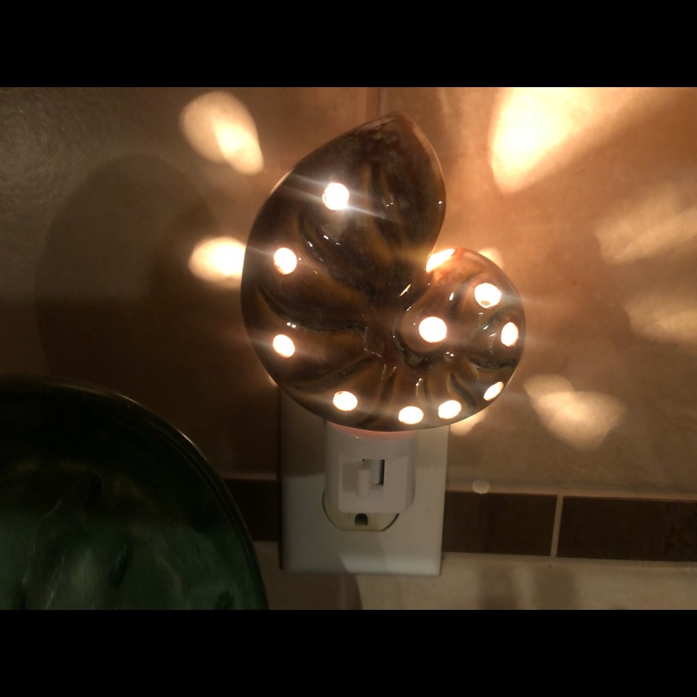 Sea Shell Ceramic Night Light
